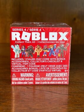 ROBLOX Series 4 Collectible Action Figure - Red